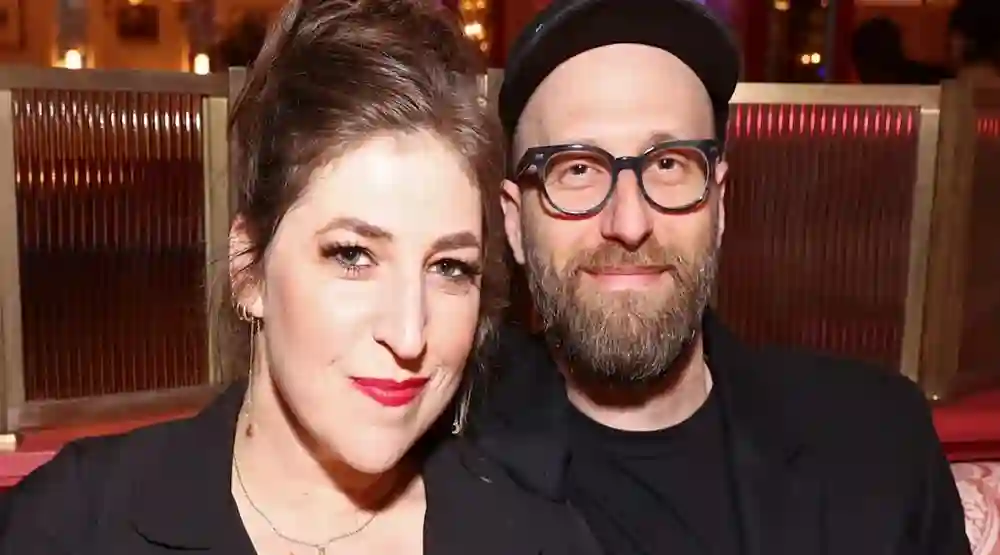  Mayim Bialik Husband Identity And Relationship History Revealed Here